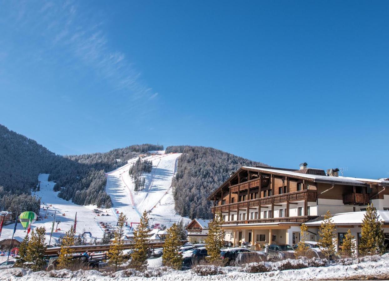 Hotel Condor San Vigilio Di Marebbe Exterior foto